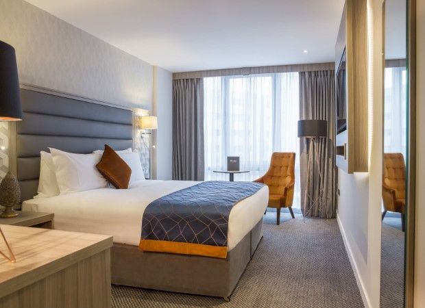 Metro Hotel Doube 1 (Custom)