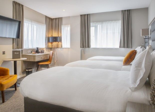 Triple Room 2 (Custom)