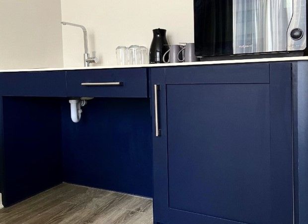 Accessible Suite - kitchenette corner (Custom)